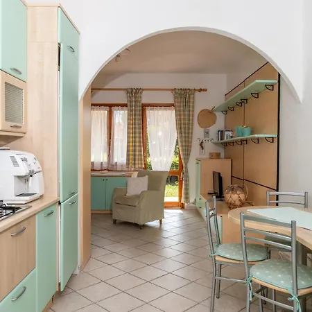Villetta Con Giardino Villa Olbia