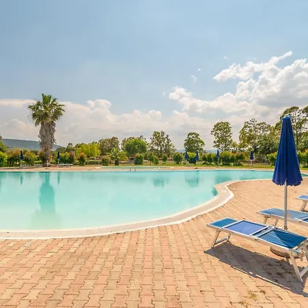 Villetta Con Giardino Olbia